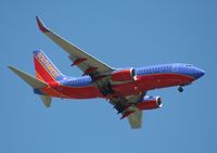 N258WN @ MCO - Southwest 737-700 - by Florida Metal