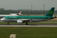 EI-DEI @ VIE - Aer Lingus Airbus A320-214 - by Joker767