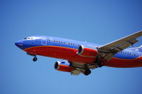 N388SW @ HOU - N388SW landing rwy 30L at KHOU - by AJ Heiser