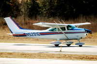 N52916 @ FIT - Fitchburg Mun. Airport - by Bruce Vinal