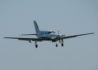 N6074J @ DTN - Landing on 14 at the Shreveport Downtown airport. - by paulp