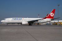 TC-JGU @ VIE - Turkish Airlines Boeing 737-800 - by Yakfreak - VAP