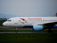 OE-LBN @ VIE - Austrian Airlines A320 - by Hannes Tenkrat
