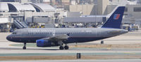 N821UA @ KLAX - Taxi to gate - by Todd Royer