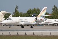 HB-IAZ @ LOWW - Falcon 2000 - by Andy Graf-VAP