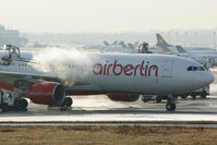 D-ALPI @ DUS - AB A 330 at de-icing - by Robbie0102