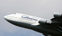 D-ABVT @ EDDF - Lufthansa - by Sylvia K.