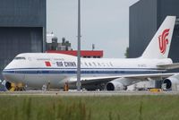 B-2472 @ LOWW - Air China - by Mario Schmidt