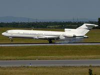 TZ-MBA @ VIE - The president of Mali arrived with that plane from Mali today - by P. Radosta - www.austrianwings.info