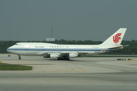 B-2443 @ ZBAA - Boeing 747-400