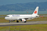 F-OJSB @ NZAA - Turning onto the runway - by Micha Lueck