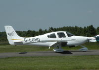 G-EDHO @ EGLK - TAXYING TO THE VISITING AIRCRAFT PARK - by BIKE PILOT