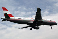 OE-LBP - Austrian Airlines Airbus A320-214 Retrojet during a flightshow at Fischamend. - by Joker767