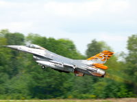 FA-87 @ EBFS - General Dynamics F-16AM Fighting Falcon FA-87 Belgian Air Force with a very nice Tiger-tail - by Alex Smit
