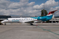 LX-LGL @ VIE - Luxair Embraer 135 - by Yakfreak - VAP