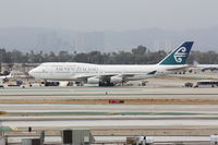 ZK-NBU @ LAX - Taxiing To Gate - by Mel II