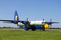 164763 @ DVN - Quad Cities Air Show - by Glenn E. Chatfield