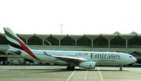 A6-EAQ @ OMDB - At Dubai airport - by Holger Zengler
