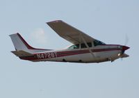 N4728T @ LAL - Cessna R182