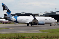 N737ER @ EGGW - Exec B737 at Luton - by Terry Fletcher