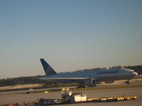 N57016 @ IAH - HOUSTON INTERCONTINENTAL - by elguyo18