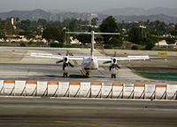 N433QX @ LAX - Horizon 2008 Bombardier DHC-8-402 taxiing - by Steve Nation