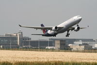OO-SFW @ EBBR - Flight SN245 is taking off from rwy 07R - by Daniel Vanderauwera