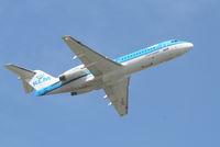PH-WXC @ EBBR - Flight KL1724 is taking off from rwy 07R - by Daniel Vanderauwera
