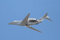 N946QS @ KLAX - Cessna 750, N946QS departs RWY 25R KLAX - by Mark Kalfas