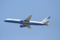 N508UA @ KLAX - United Airlines Boeing 757-222, N508UA departs KLAX RWY 25R - by Mark Kalfas