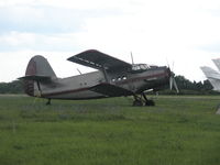 C-GFBR @ CYOO - Parked in front of Enterprise Air Oshawa - by OshawaBuddha