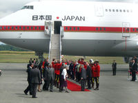 20-1102 @ YVR - Emperor and Empress of Japan leaves Vancouver for Hawaii - by metricbolt