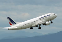 F-GFKQ @ VIE - Air France Airbus A320-111 - by Joker767
