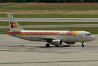 EC-HAG @ VIE - Iberia Airbus A320-214 - by Joker767