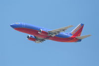 N382SW @ KLAX - Southwest Boeing 737-3H4, N382SW departing 25R KLAX. - by Mark Kalfas