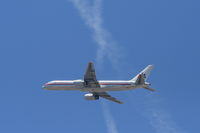N681AA @ KLAX - American Airlines Boeing 757-223, N681AA departing 25R KLAX. - by Mark Kalfas