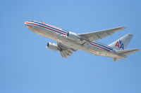 N319AA @ KLAX - American Airlines Boeing 767-223, N319AA departing 25R KLAX. - by Mark Kalfas