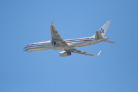 N183AN @ KLAX - American Airlines Boeing 757-223, N183AN departing 25R KLAX. - by Mark Kalfas