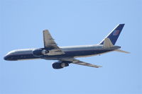 N541UA @ KLAX - United Airlines Boeing 757-222, N541UA departing KLAX 25R. - by Mark Kalfas