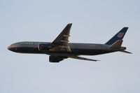 N784UA @ KLAX - United Airlines Boeing 777-222, N784UA RWY 25R departure KLAX en-route to London EGLL. - by Mark Kalfas