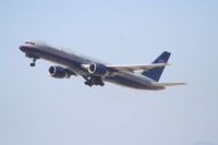 N538UA @ KLAX - United Airlines Boeing 757-222, N538UA RWY 25R departure KLAX. - by Mark Kalfas