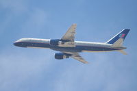N582UA @ KLAX - United Airlines Boeing 757-222, N582UA RWY 25R departure KLAX. - by Mark Kalfas