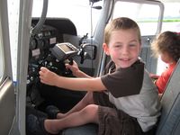 N7830T @ I95 - Landon & Avery after their 1st plane ride. - by Bob Simmermon