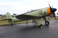 C-FGAT @ OSH - On display at Airventure 2009 - Oshkosh, Wisconsin. - by Bob Simmermon