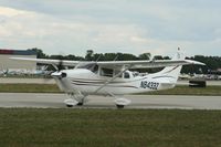 N8433Z @ KOSH - Cessna 205