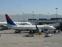 N3747D @ KSLC - Delta Airlines; Boeing 737-832 - by Kreg Anderson