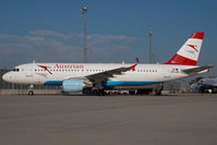 OE-LBO @ VIE - Austrian Airlines Airbus 320 - by Dietmar Schreiber - VAP