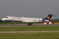 D-ACPB @ VIE - Lufthansa Regional Regionaljet 700 - by Dietmar Schreiber - VAP