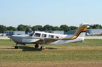 N31661 @ KOSH - Piper PA-32RT-300