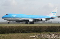 PH-BFC @ EHAM - KLM Asia - by Caecilia van der Bos